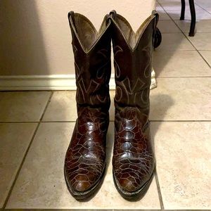 Men’s Cowboy/ Western Boots (used)